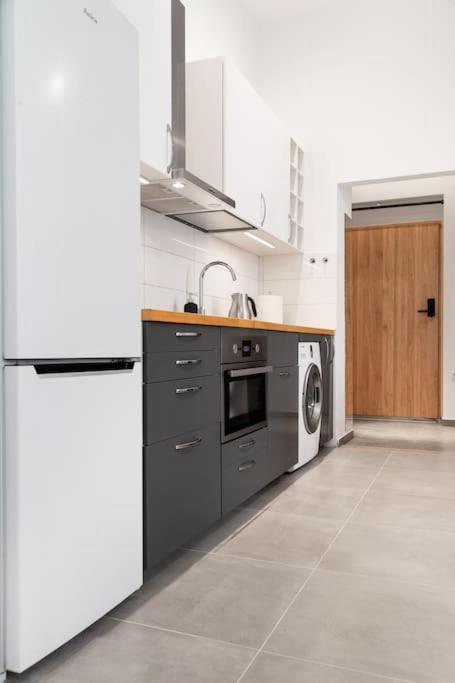 Househost Apt - Krowoderska 55 Krakow Ngoại thất bức ảnh